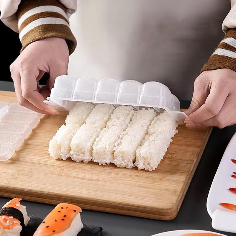 NUOVO Stampo per Onigiri a 10  - Meal Prep Rice recensione e prezzo